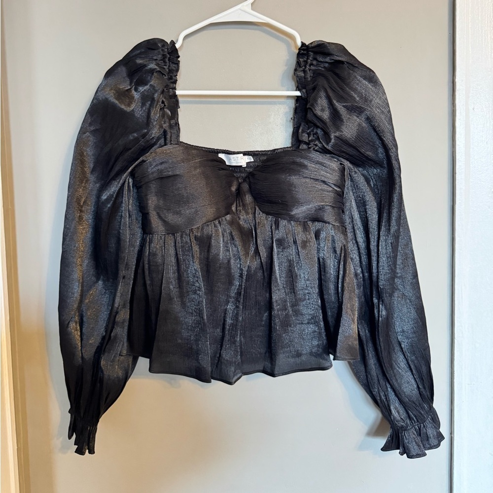 Astr the Label NWT Night Out Elegant Date Night Sexy Womens Cropped Black Blouse
